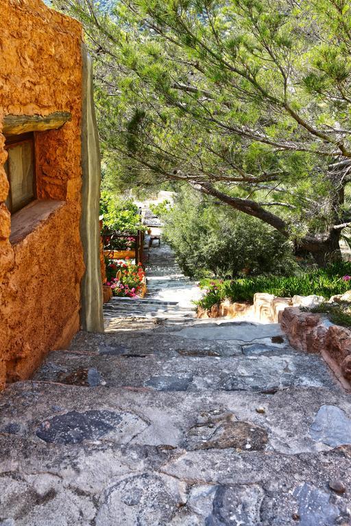 Апарт отель Aspros Potamos Макригиалос Экстерьер фото